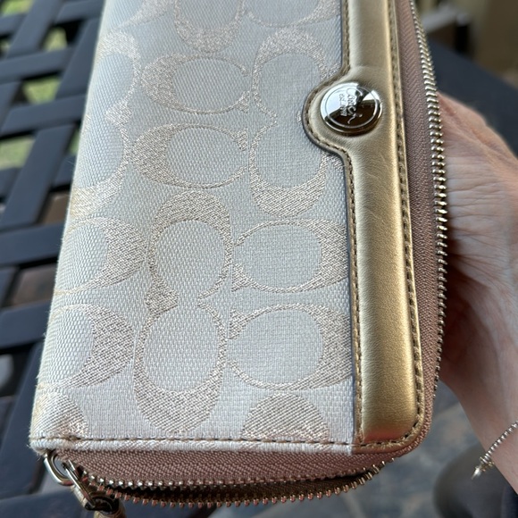 Coach wallet - Picture 9 of 10